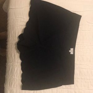 Crown and ivy shorts